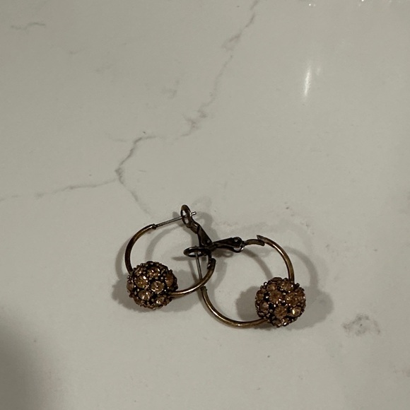 Jewelry - Chic Gold-Tone Hoop Earrings